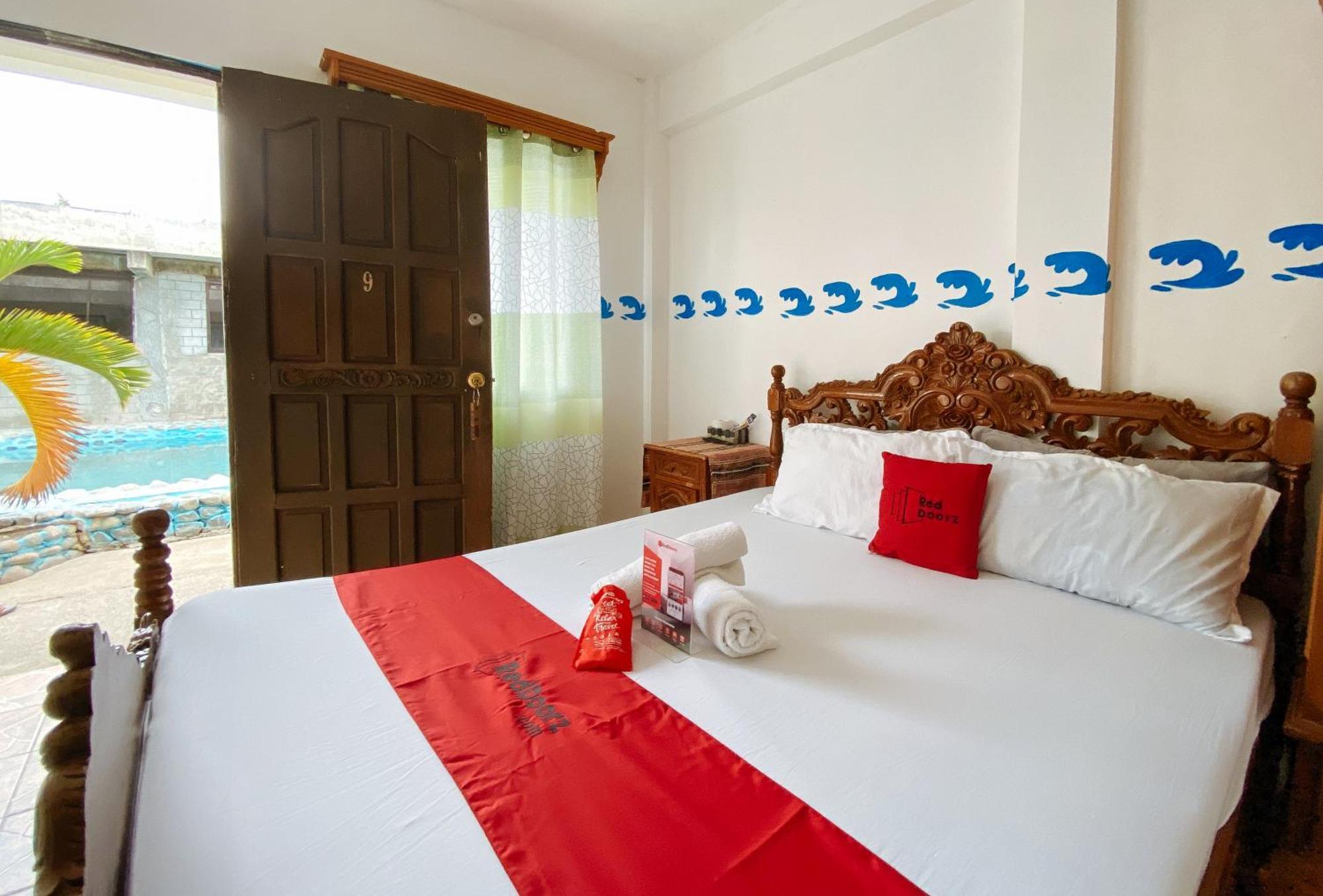 White Castle Beach Resort Iba Zambales Botolan 외부 사진
